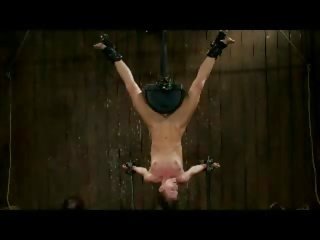 Gyz hanging upside down with wibrator in amjagaz getting her body tortured with kino whipped by saglyk person in the ýeriň aşagynda