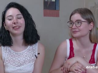 Ersties: junge freundinnen haben heiï¿½en strapon x evaluat video