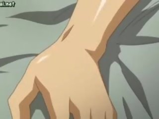 Veľký titted anime milfka teší a penis