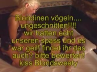 Blonde Girls fesseln, fingern und StrapOn