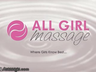 Allgirlmassage krissy lynn vajra suitor & initiates squirts në të saj