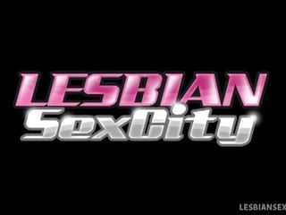 Lesbian kotor klip bandar: lilly bank-bank dan sara luvv dalam sengit lisan keseronokan