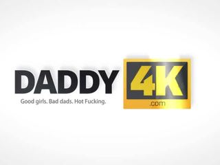 Daddy4k. grown-up människa fortfarande kan uppfylla alla smutsiga behov av en ung seductress