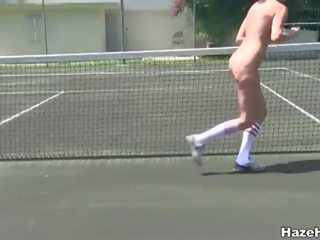 Tenis mahkamah lesbian pertubuhan wanita hazing