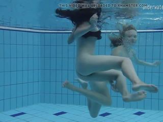 Two fantastic Lesbians in the Pool Loving Eachother: Free xxx film 42